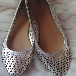 Used: Carlos Santana Gold Flats!!! USED ONLY ONCE!
